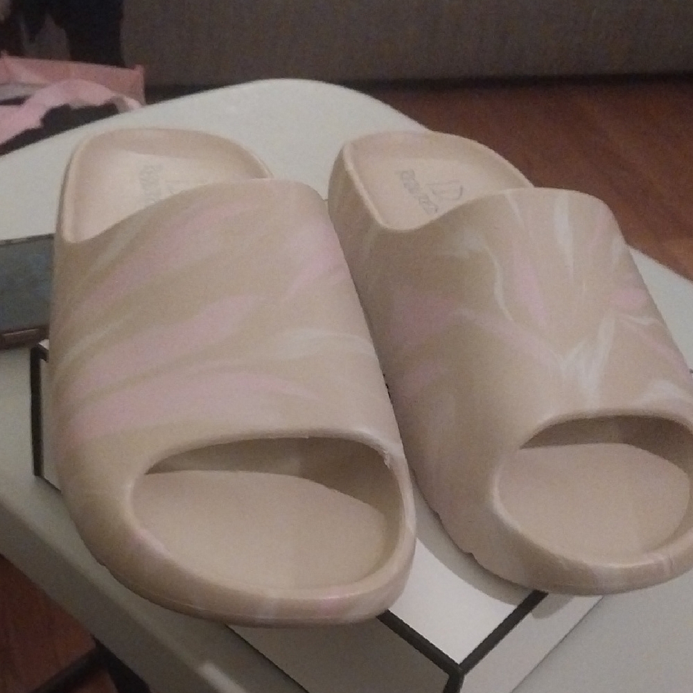 Elegant Beige and Pink Women's Mules